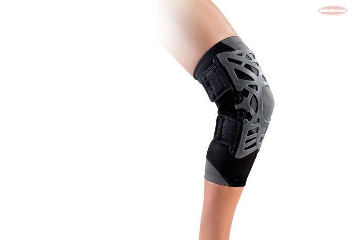 Stabilizator na kolano Reaction Knee Brace