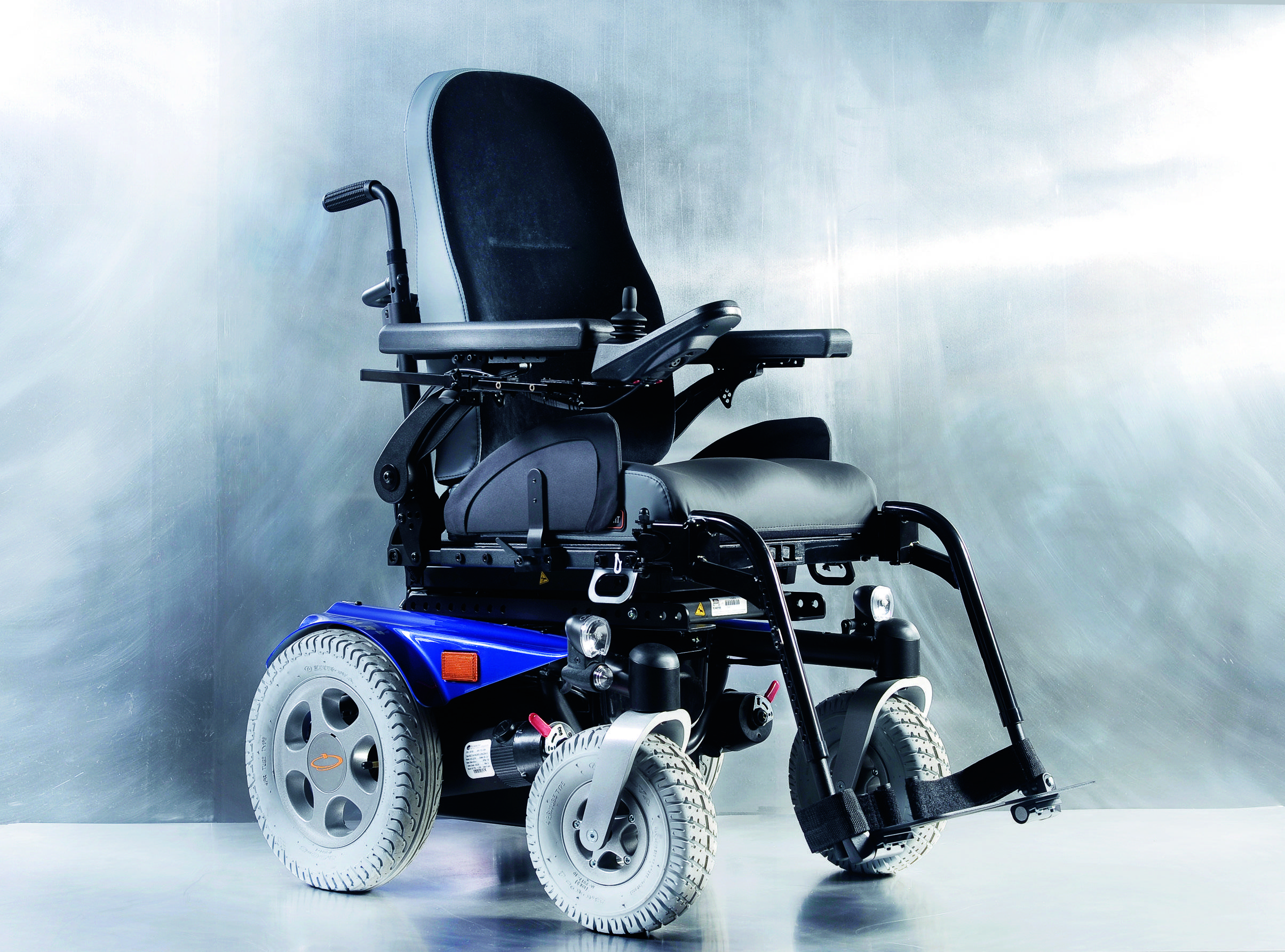 Wózek inwalidzki elektryczny Quickie Salsa R2